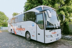 Autobus-turystyczny-Zasanscy-3